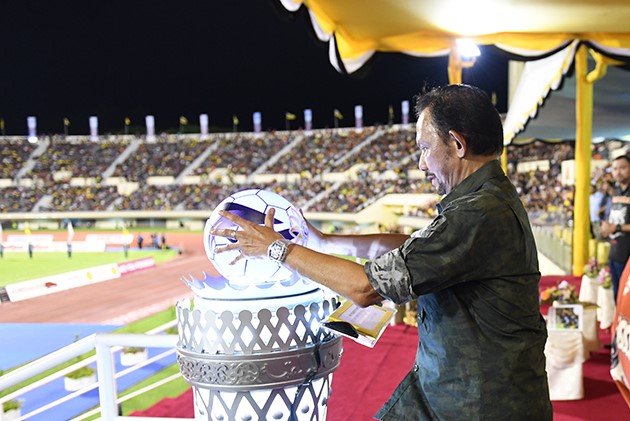 HBT Opening-HM lighting.jpg