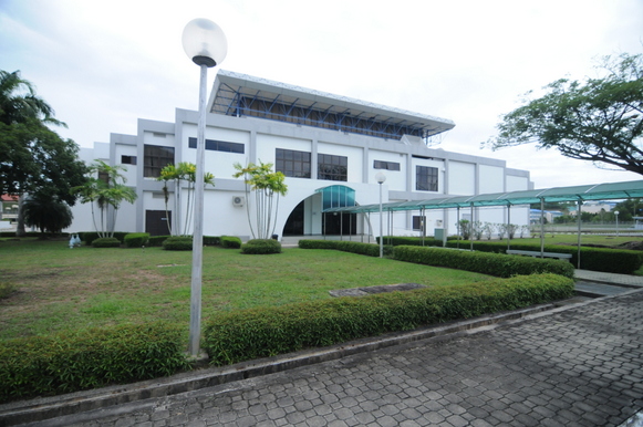 stadium negara hassanal bolkiah.JPG