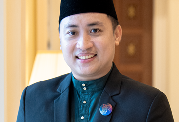 DR. ANDERY LIM