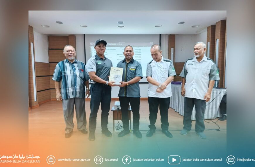 Majlis Penyampaian Sijil Kursus & Pengadilan Tarik Kalat